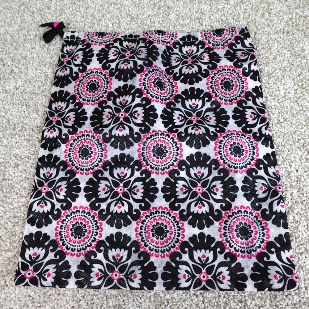 Thirty-One Large Timeless Memory Pouch - Pink Pop Medallion Drawstring Shoe Bag